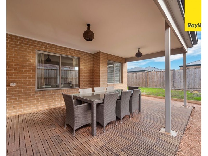 58 Trillium Boulevard, Mickleham VIC 3064