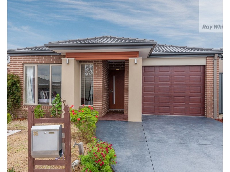 35 Gateshead Street, Craigieburn VIC 3064