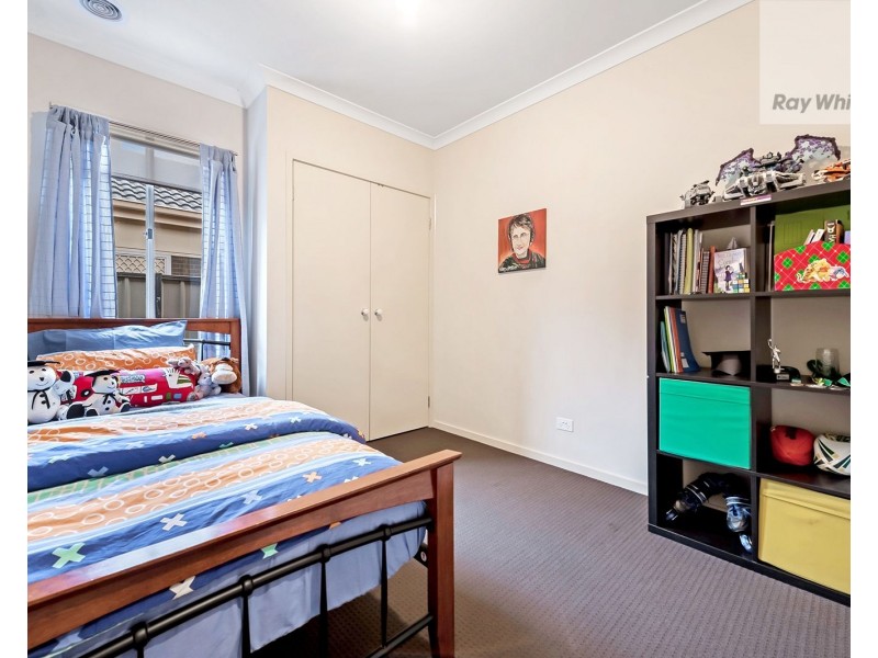 35 Gateshead Street, Craigieburn VIC 3064
