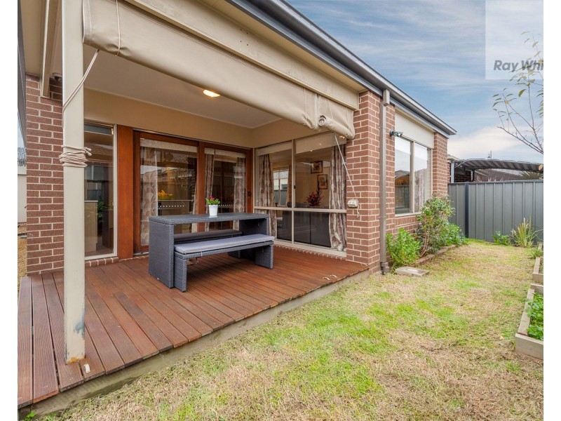 35 Gateshead Street, Craigieburn VIC 3064