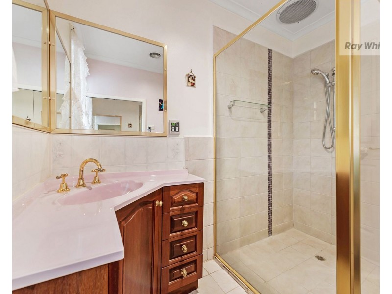 28 Bank Street, Craigieburn VIC 3064