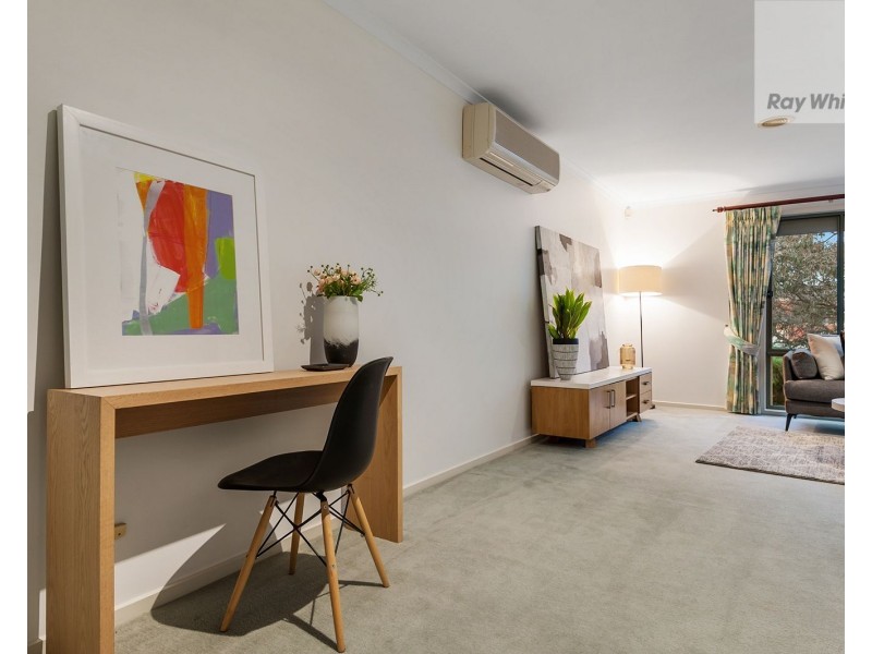 6 Gardenia Close, Craigieburn VIC 3064