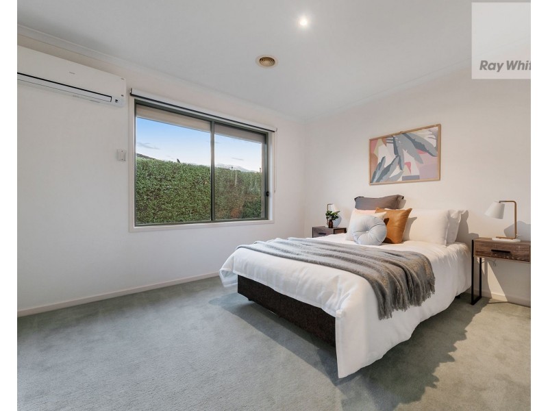6 Gardenia Close, Craigieburn VIC 3064