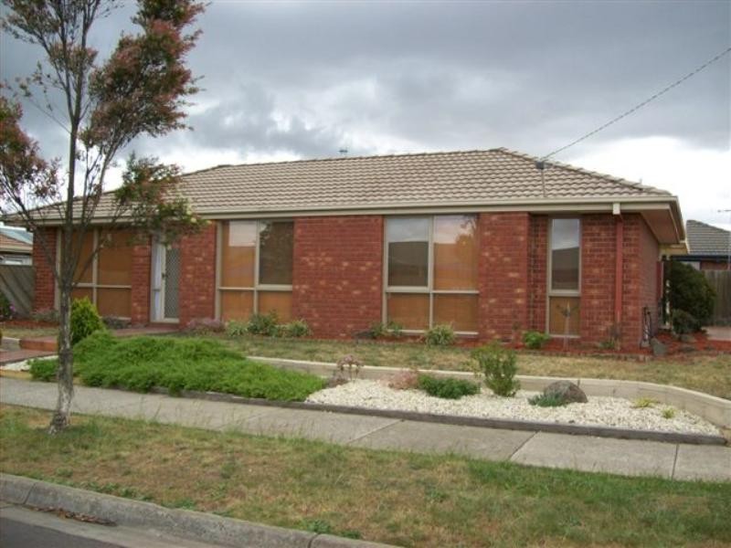 1 Watford Crescent, Craigieburn VIC 3064