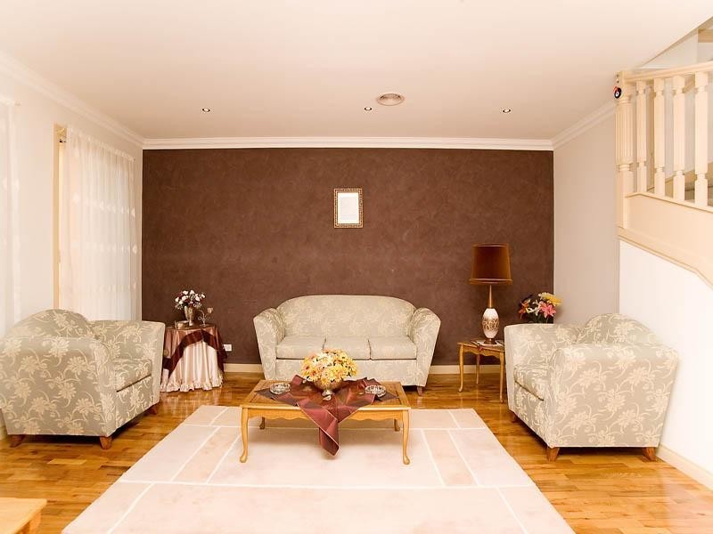 25 Regency Road, Roxburgh Park VIC 3064