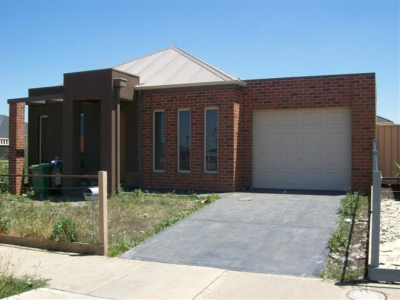 29 Tusmore Rise, Craigieburn VIC 3064