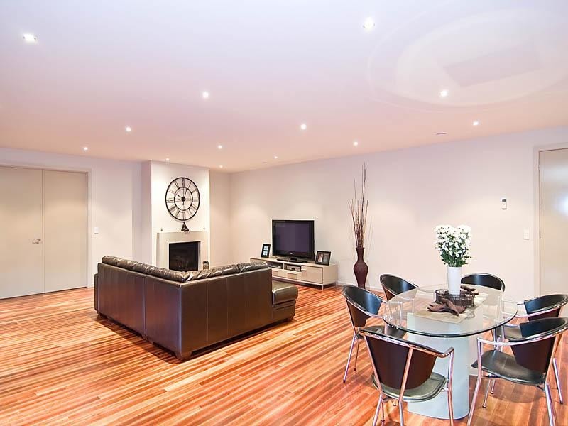 4 Jolly Lane, Mickleham VIC 3064