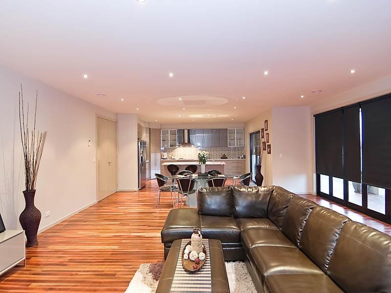 4 Jolly Lane, Mickleham VIC 3064