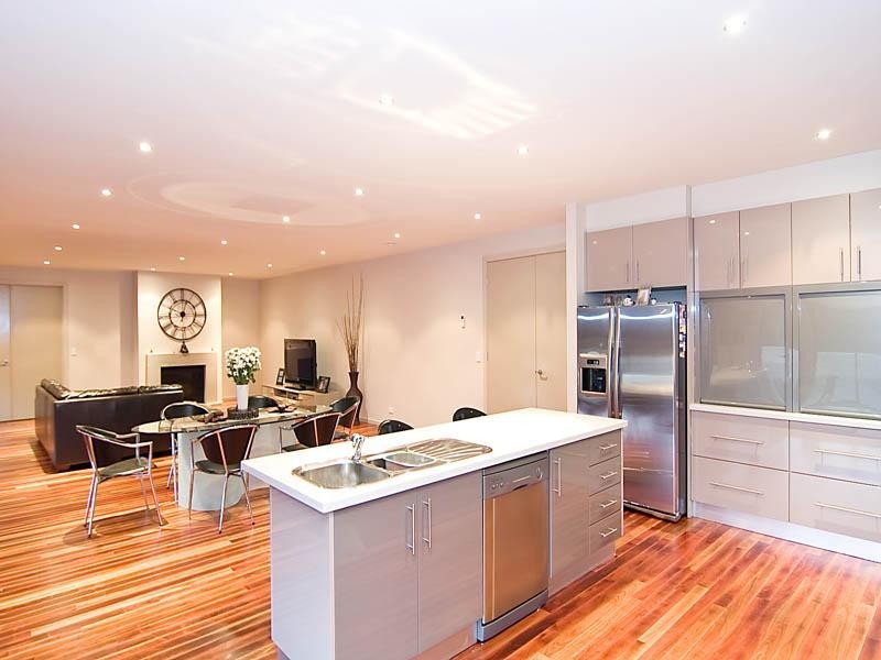 4 Jolly Lane, Mickleham VIC 3064