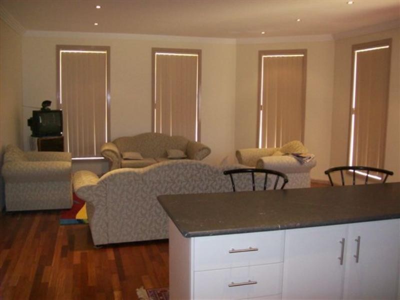 15 Beauvista Drive, Craigieburn VIC 3064