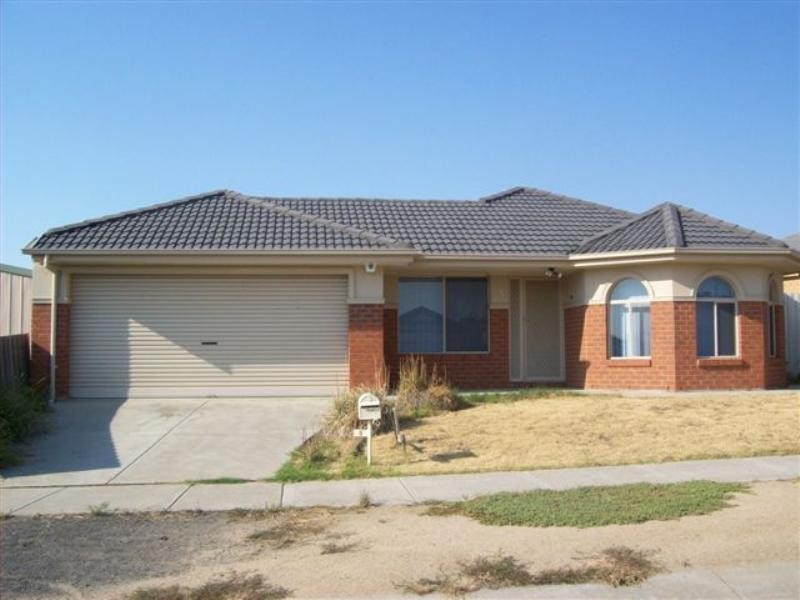 3 Abbott Court, Craigieburn VIC 3064
