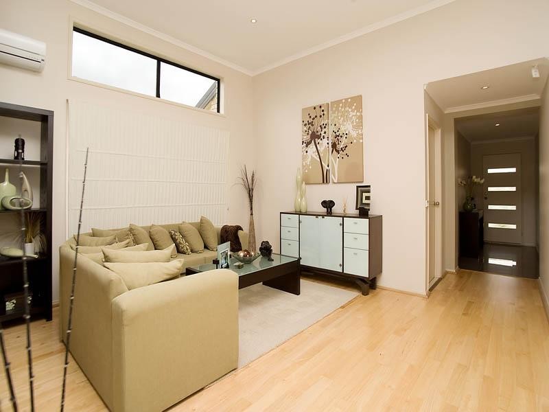 9 Chelsworth Loop, Craigieburn VIC 3064