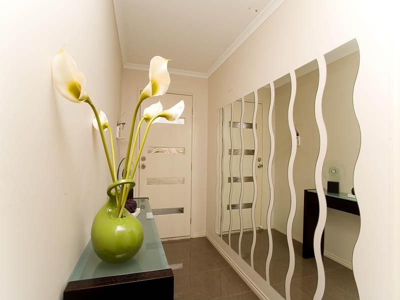 9 Chelsworth Loop, Craigieburn VIC 3064