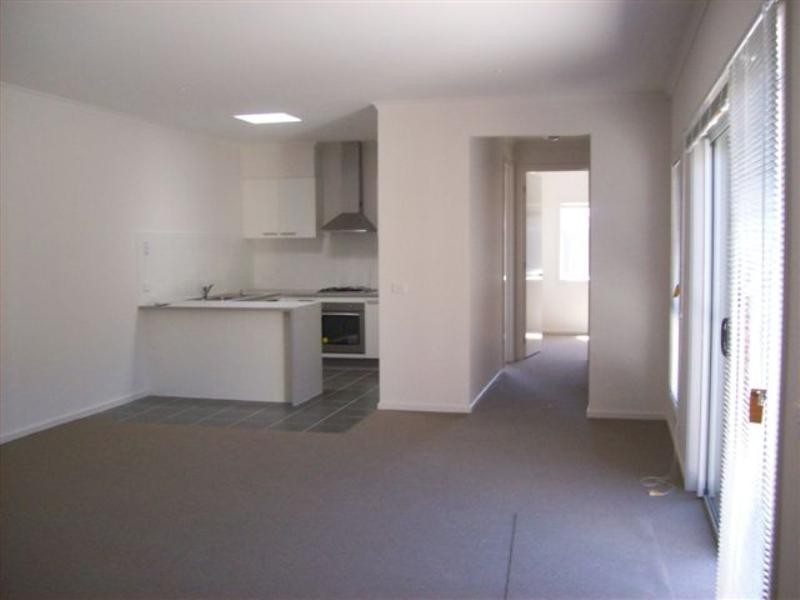 64 Corringa Way, Craigieburn VIC 3064