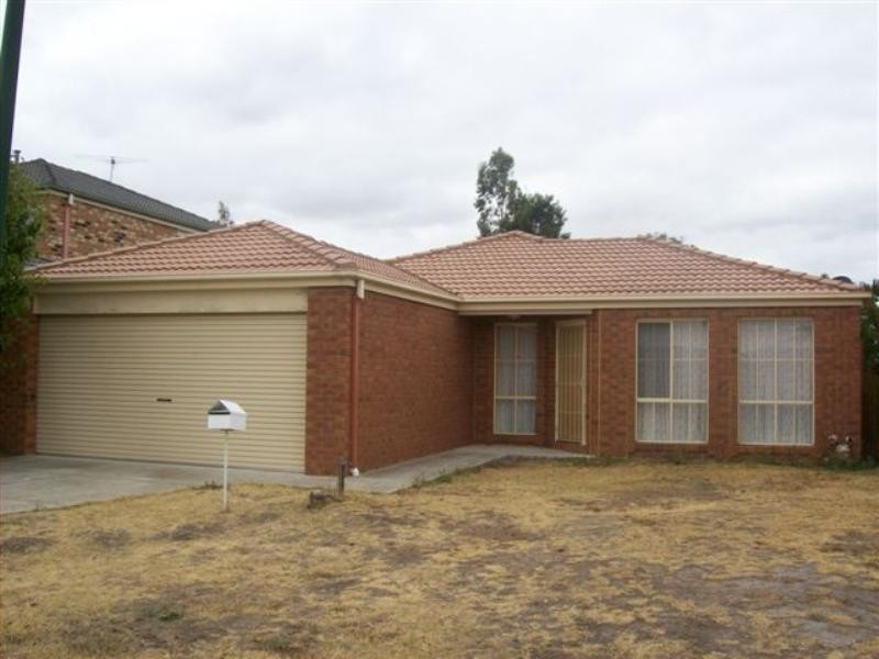 20 Morgan Court, Roxburgh Park VIC 3064