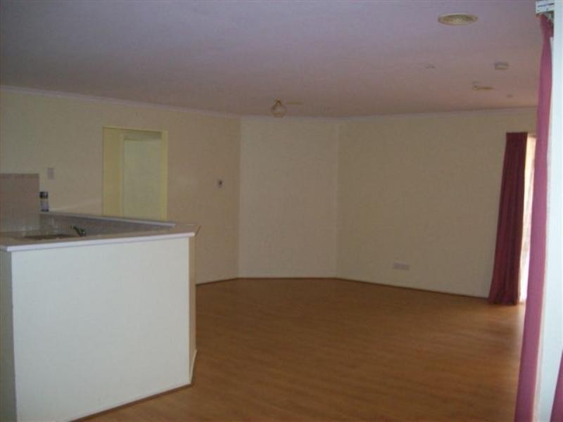 20 Morgan Court, Roxburgh Park VIC 3064