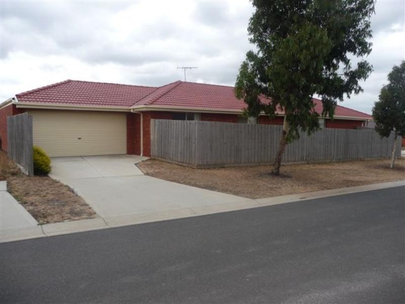 49 Exmouth Road, Craigieburn VIC 3064