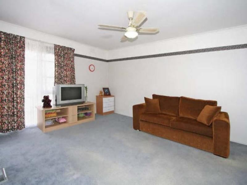 96 Langdon Crescent, Craigieburn VIC 3064