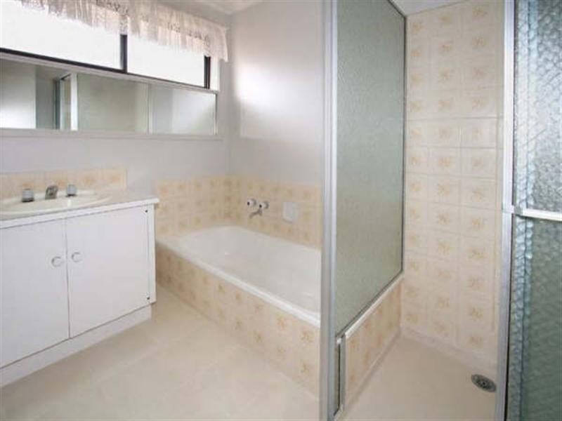 96 Langdon Crescent, Craigieburn VIC 3064