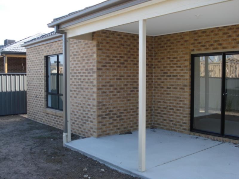 28 Northumberland Circuit, Craigieburn VIC 3064