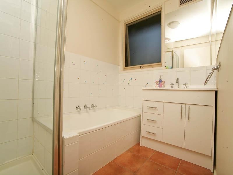 2 Winton Court, Craigieburn VIC 3064