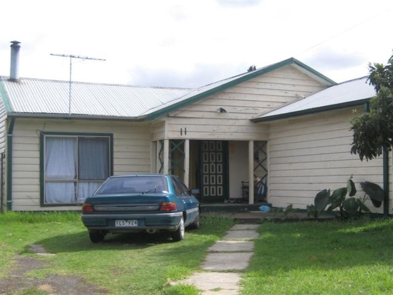 11 william Street, Fawkner VIC 3060
