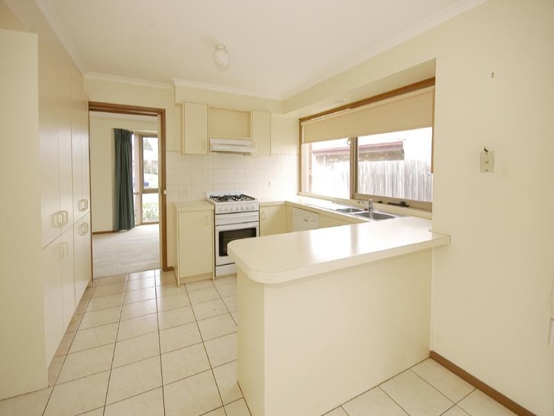 15 Silverton Court, Craigieburn VIC 3064