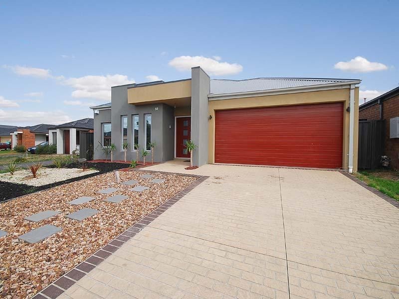 82 Mareeba Way, Craigieburn VIC 3064