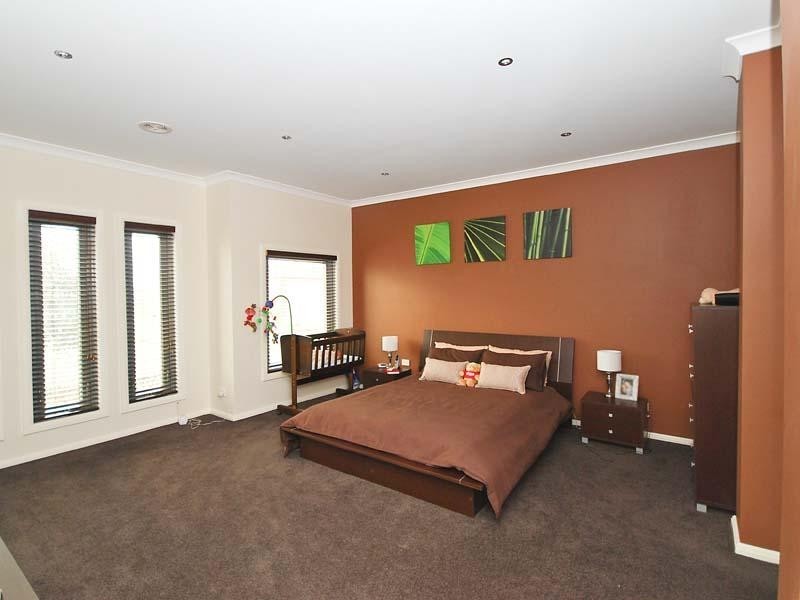 82 Mareeba Way, Craigieburn VIC 3064