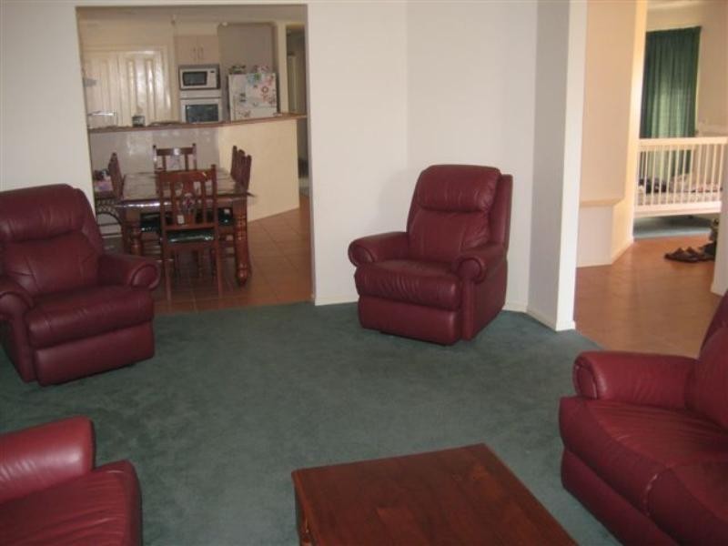 11 Glama Court, Roxburgh Park VIC 3064