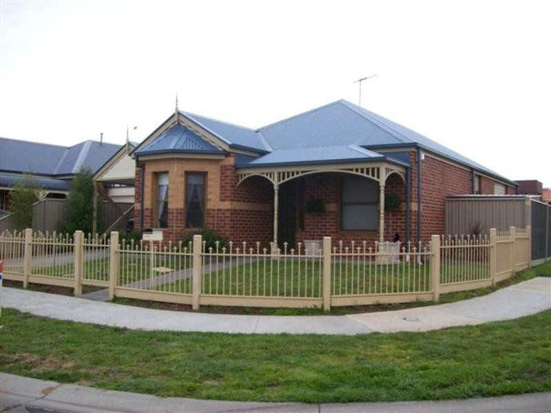 20 Creighton Way, Craigieburn VIC 3064