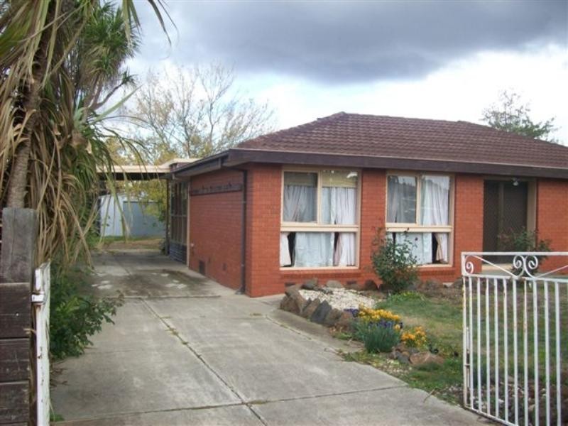 7 Craigieburn Road, Craigieburn VIC 3064