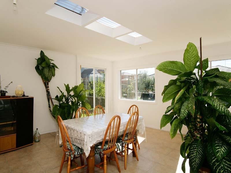 33 Kirkham Drive, Greenvale VIC 3059