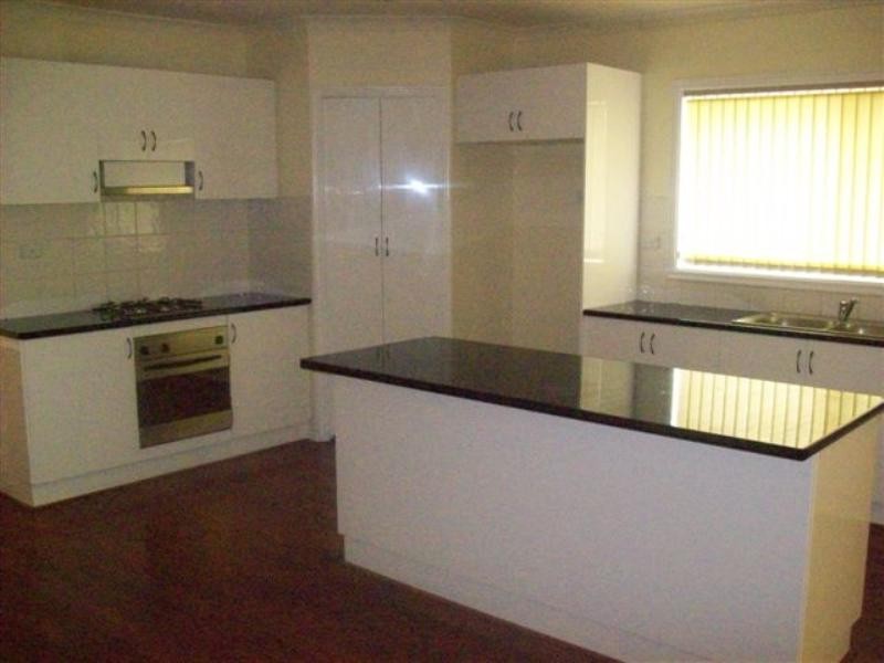 89 Hamilton Hume Parade, Craigieburn VIC 3064