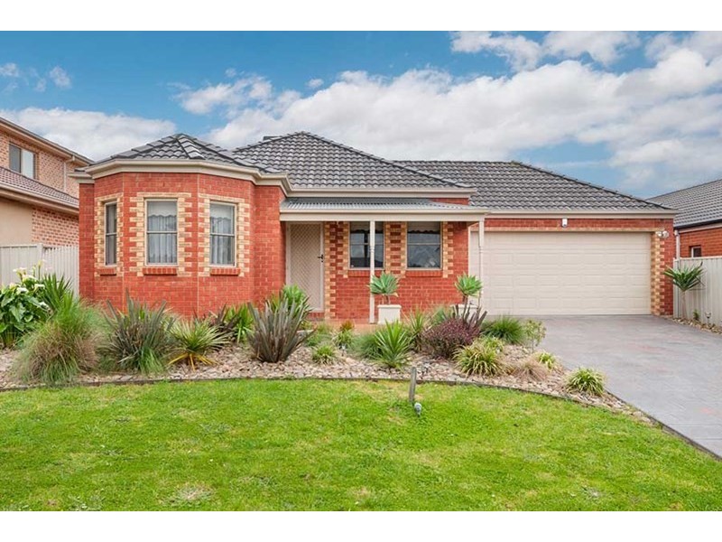 5 Deauville Green, Craigieburn VIC 3064