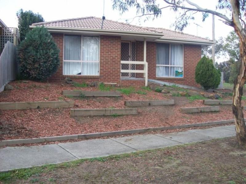 2/3 Eastgate Road, Craigieburn VIC 3064