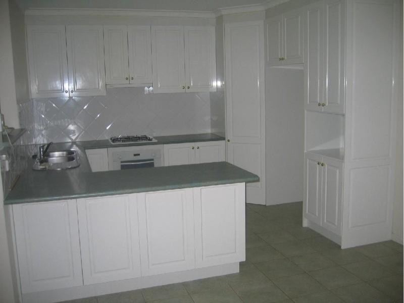 4-35 Rokewood Court, Meadow Heights VIC 3048