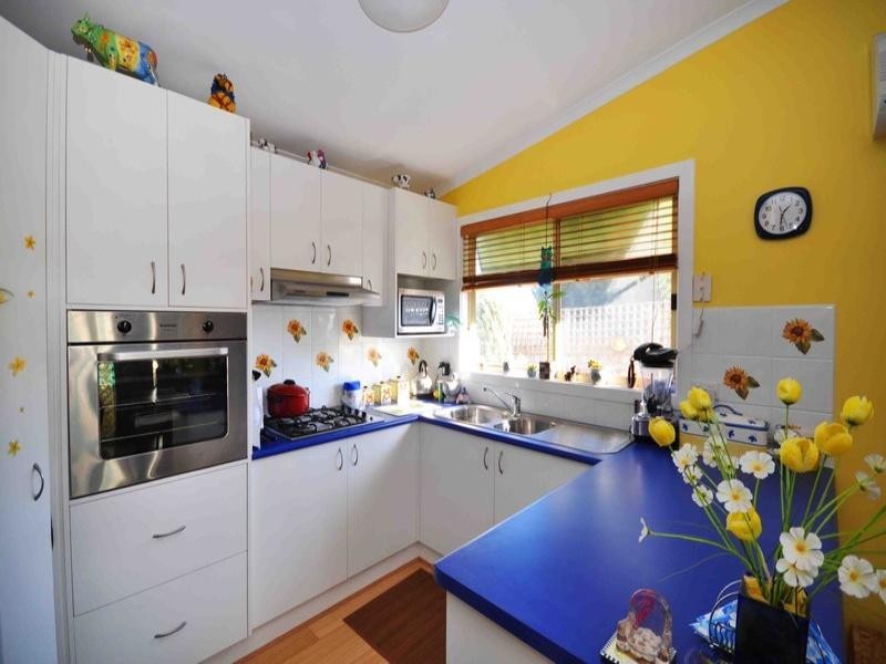 33 Edington Way, Craigieburn VIC 3064