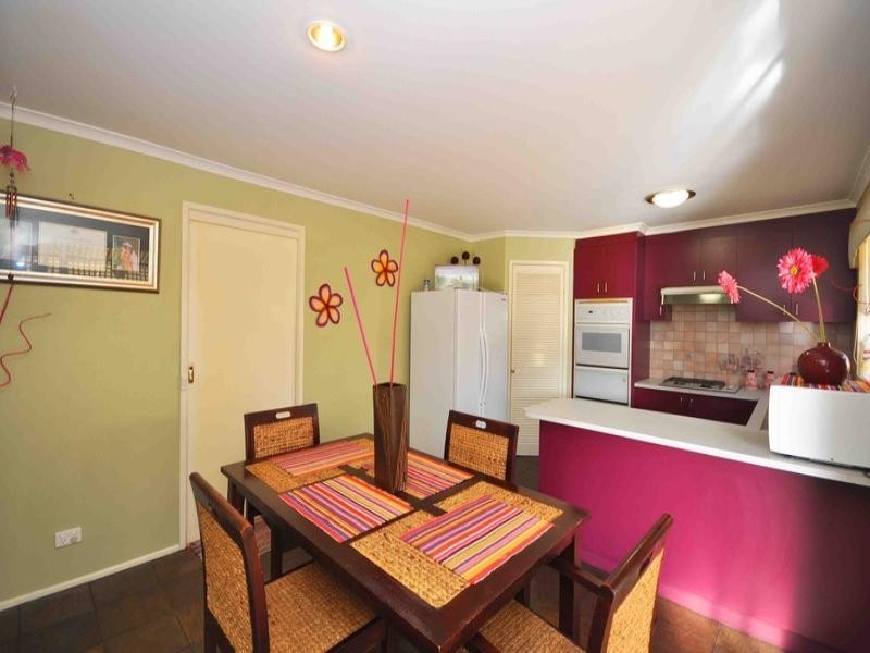 33 Edington Way, Craigieburn VIC 3064