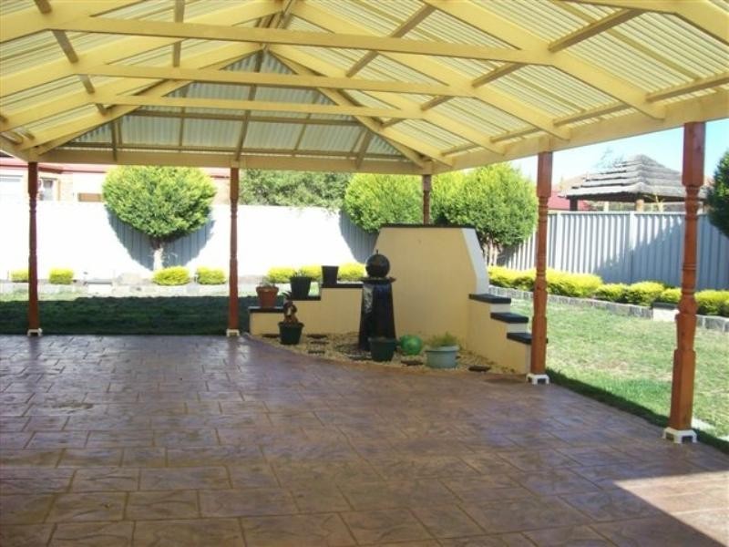 53 Creekwood Drive, Craigieburn VIC 3064