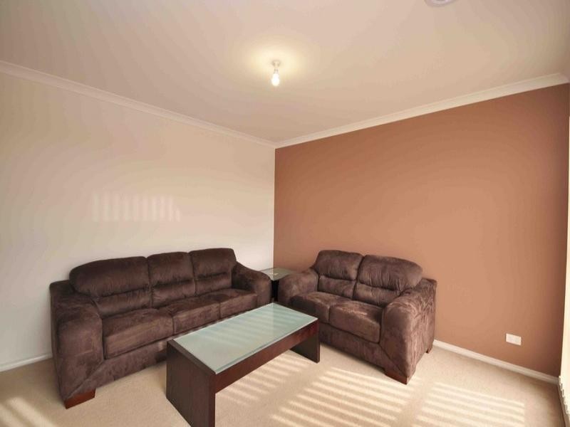 5 Jarrah Place, Craigieburn VIC 3064