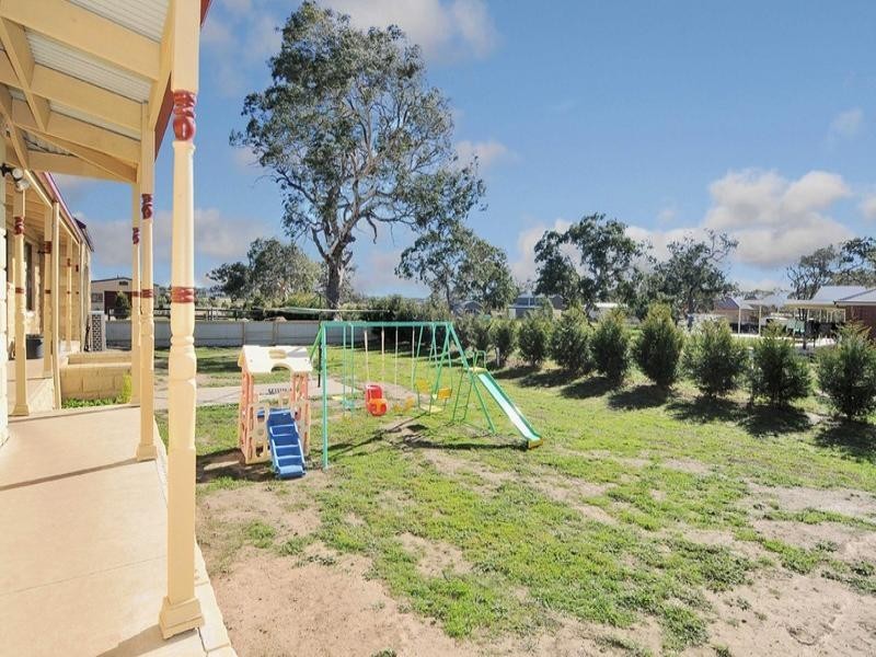 5 Arcadia Avenue, Mickleham VIC 3064