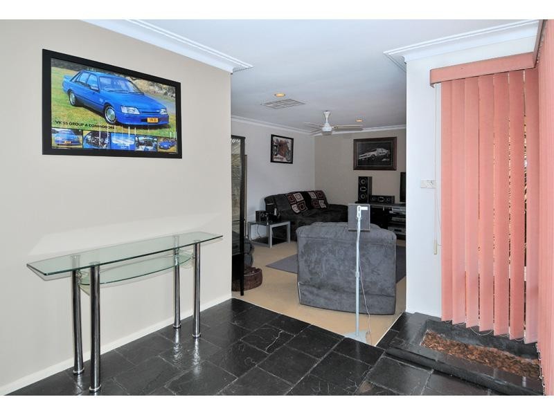 8 Fern Court, Craigieburn VIC 3064