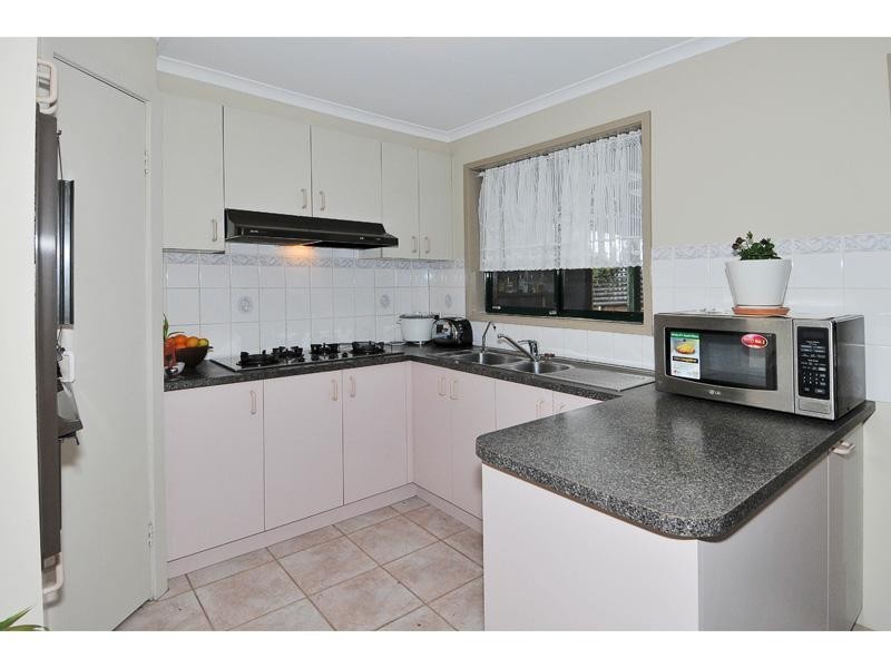 7 Harwood Place, Roxburgh Park VIC 3064