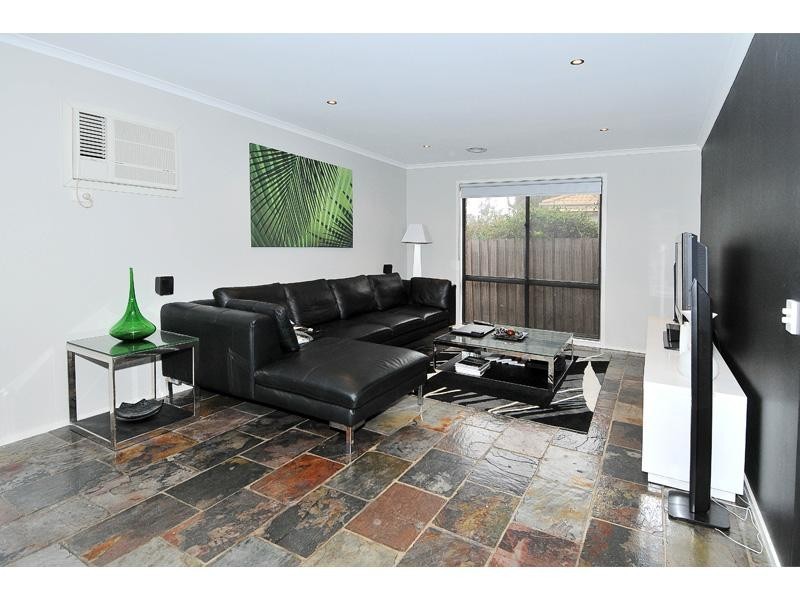 11 Merrigan Court, Roxburgh Park VIC 3064