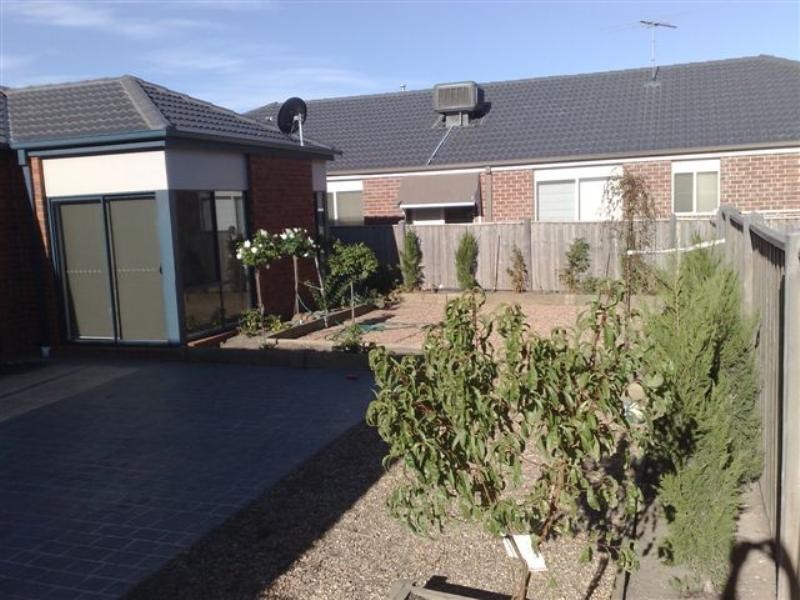 1 Tranquility Place, Craigieburn VIC 3064