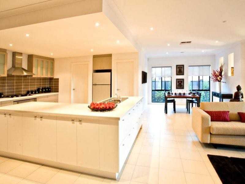 16 Nottingham Close, Craigieburn VIC 3064