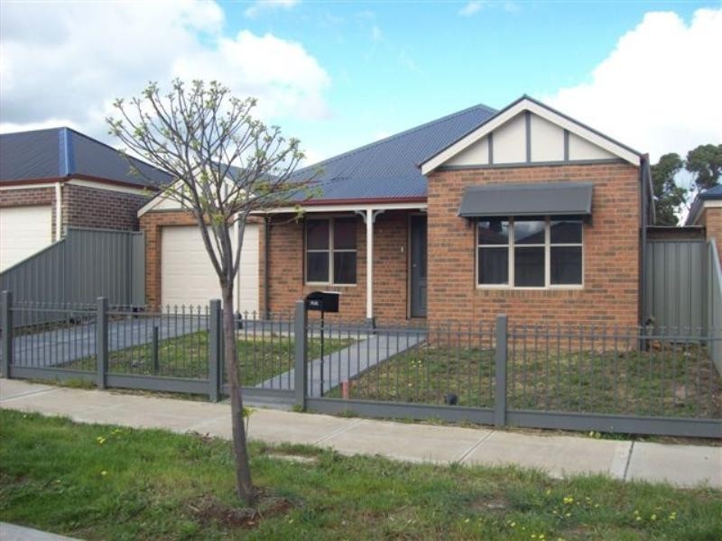 22 Olympic Way, Craigieburn VIC 3064