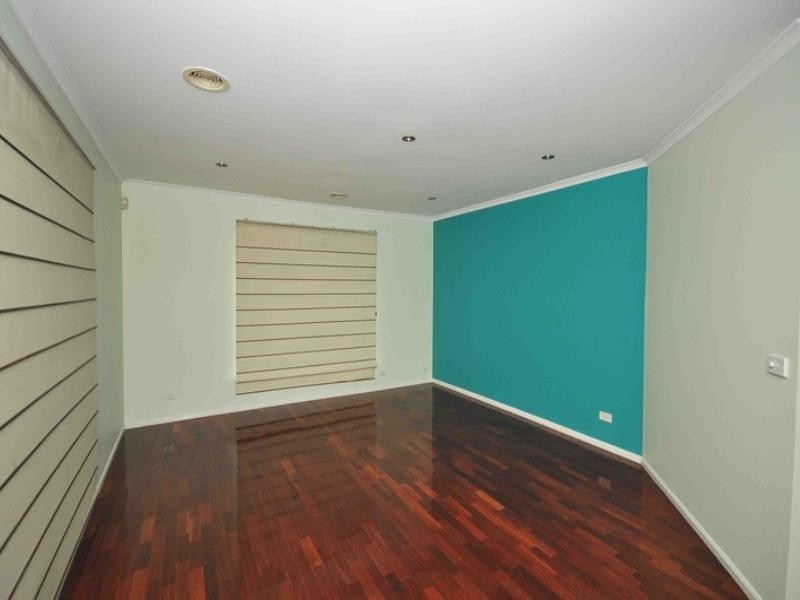 3 Brookside Court, Craigieburn VIC 3064