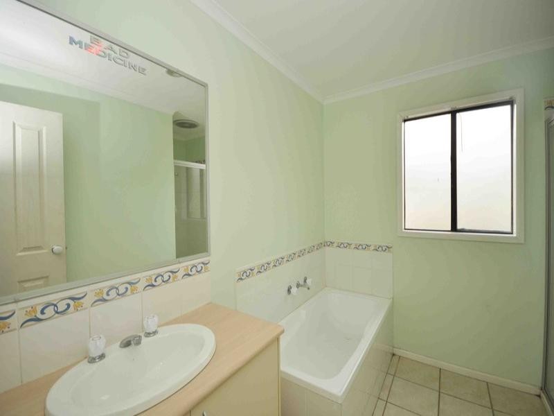 3 Brookside Court, Craigieburn VIC 3064